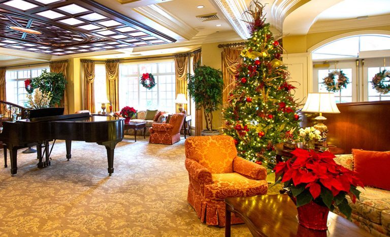 The piano lounge decorated for the holidays.