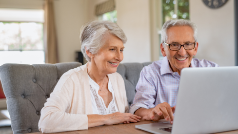 two seniors online