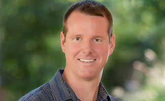 Portrait of Jeff Leonard.
